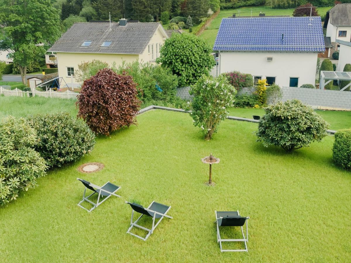 Nova Romantic Luxus Relax Apartments Mit Sauna, Nuerburgring, Adenauer Forst ภายนอก รูปภาพ